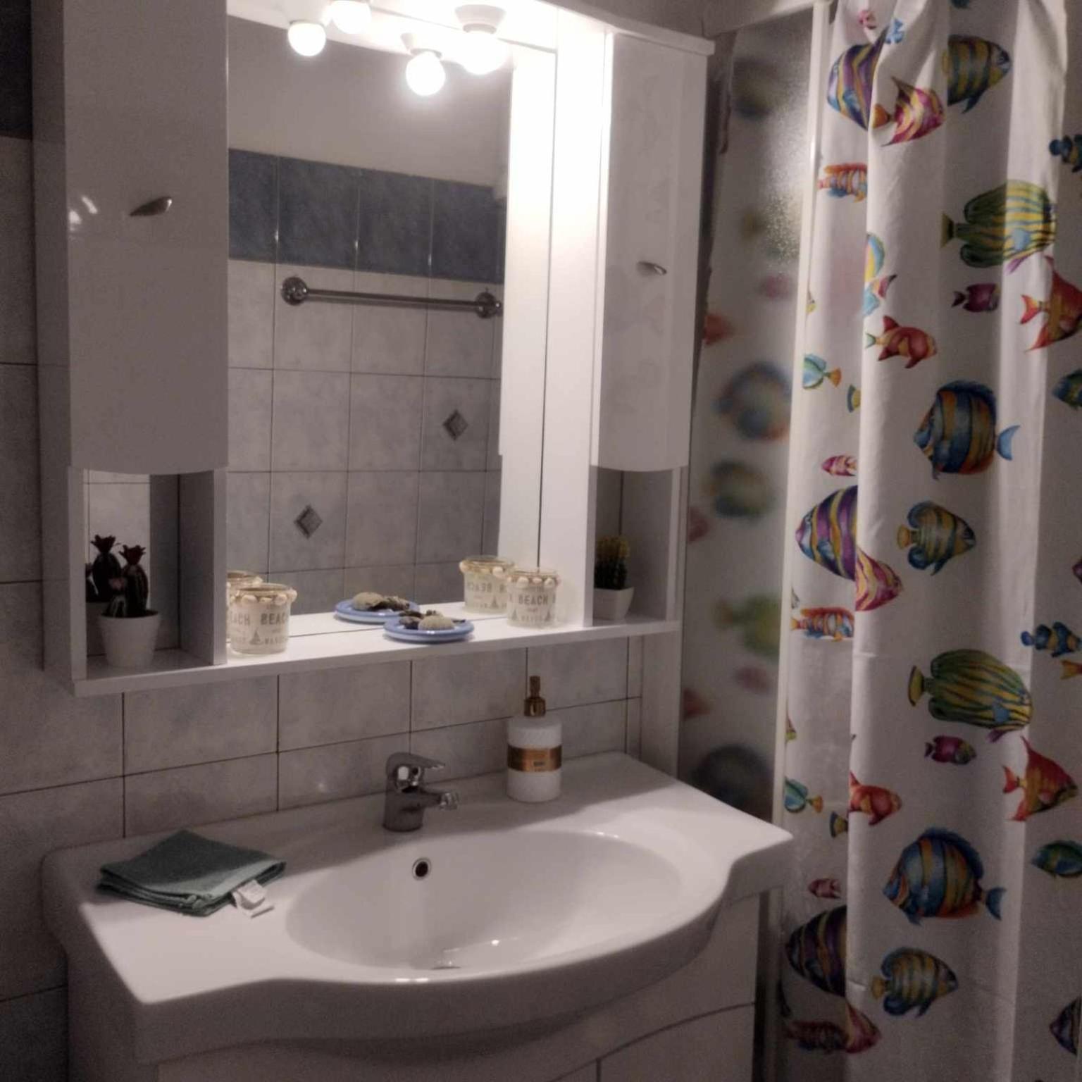 Small And Cosy Appartment- Piccolina Loutráki Eksteriør billede